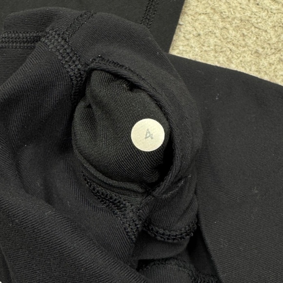 Lululemon x Soulcycle Pants Women's Size 4 Black Compression Lightweight - Picture 6 of 6
